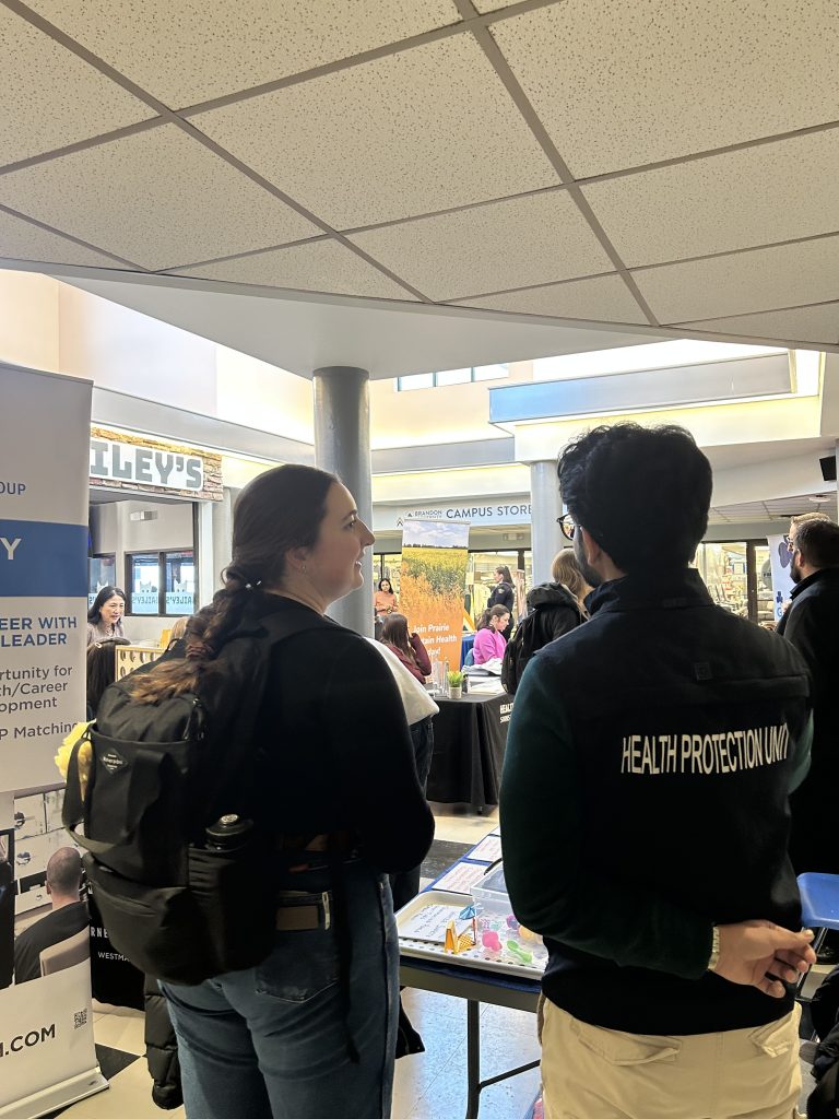 Employers are ready to welcome students at a kiosk